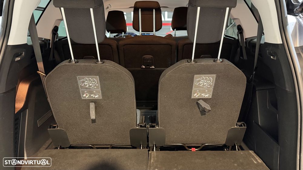 Peugeot 5008 PureTech 130 EAT8 Stop & Start Allure Business-Pack - 30