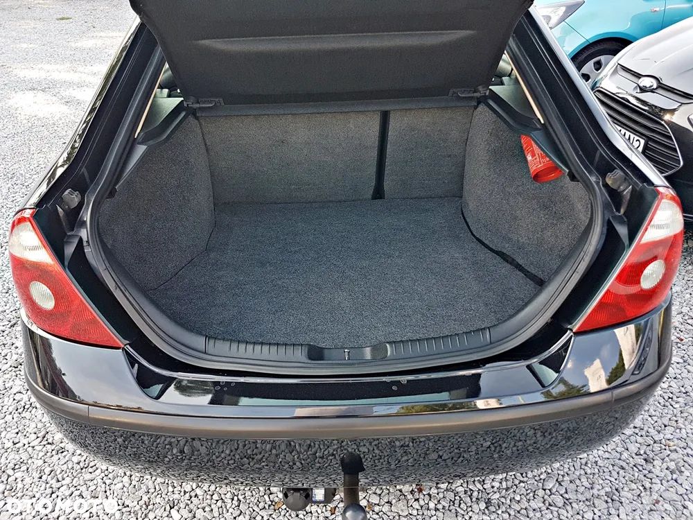 Ford Mondeo 2.0 TDCI Ambiente - 20