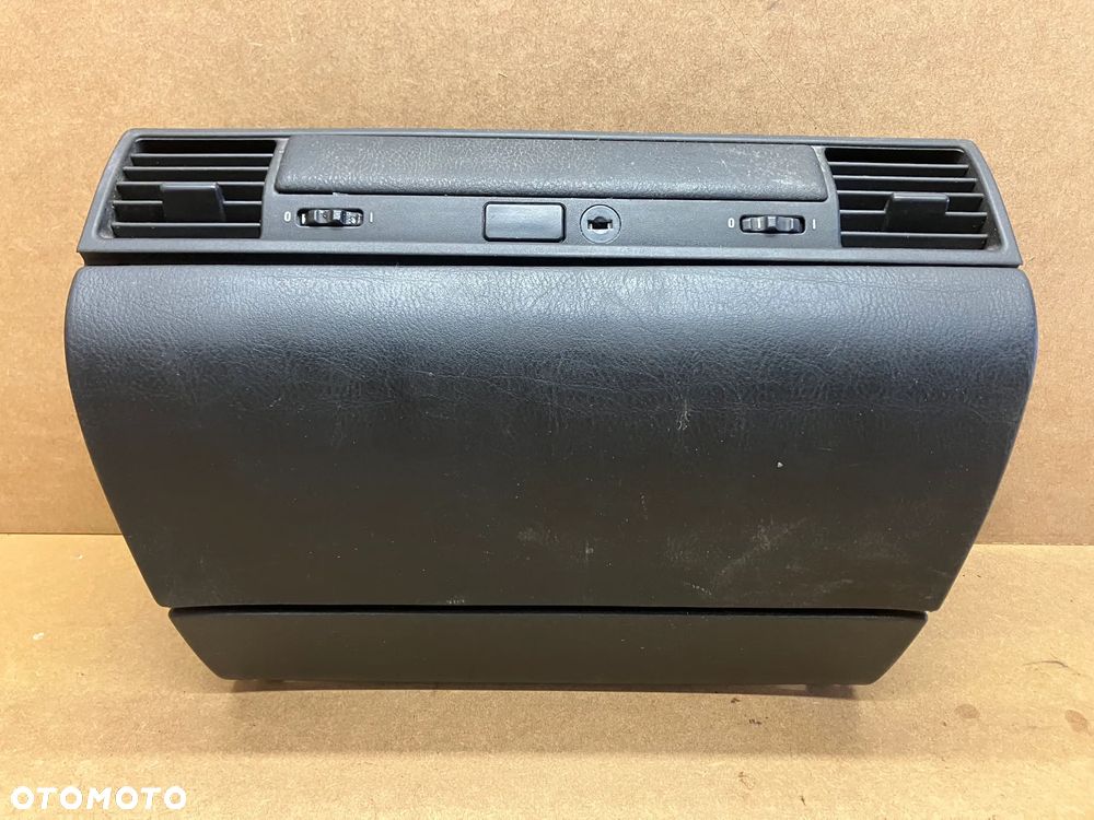 SCHOWEK BMW E36 CZARNY PASAŻERA KRATKI NAWIEWÓW SEDAN COUPE CABRIO TOURING 8153013 8162022 - 2