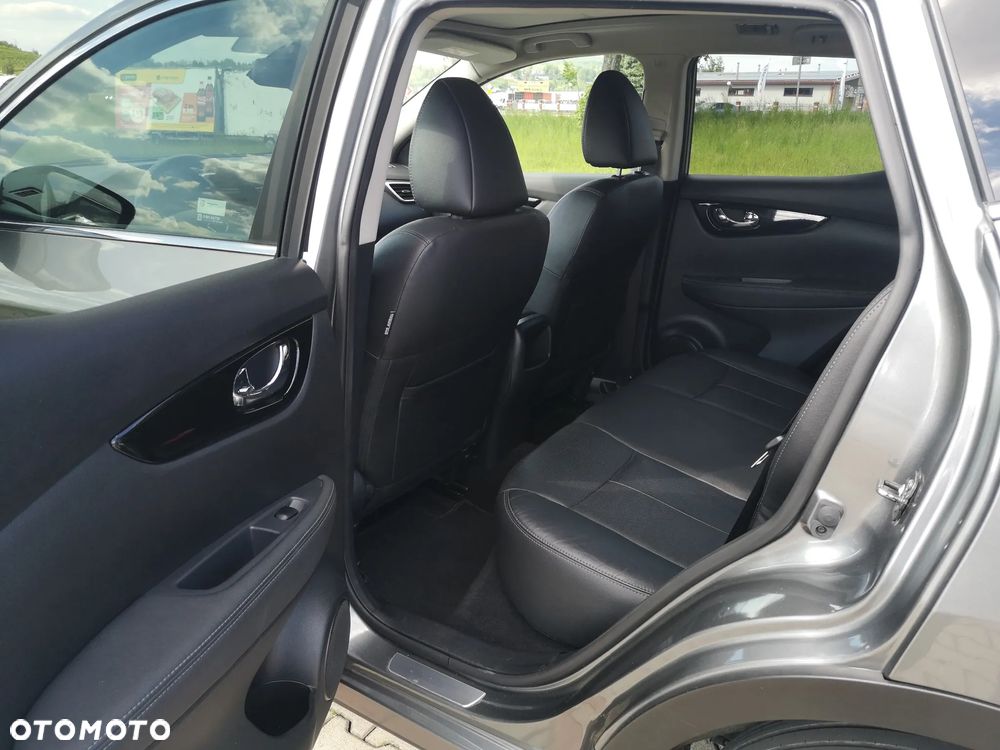 Nissan Qashqai 1.6 DCi 4x4 Tekna - 5