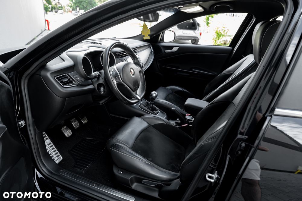 Alfa Romeo Giulietta 1.4 TB 16V Multiair Turismo - 17