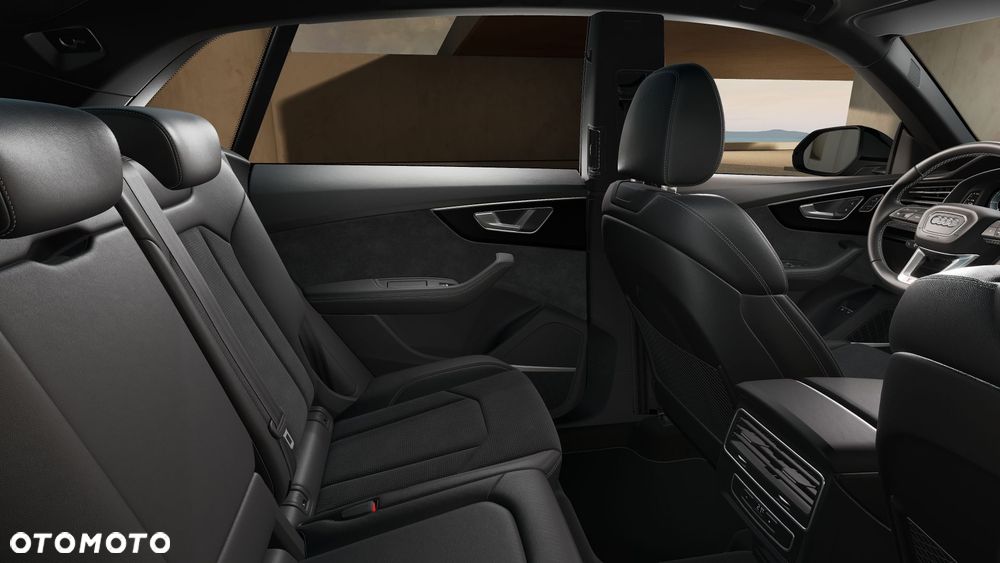 Audi Q8 - 10