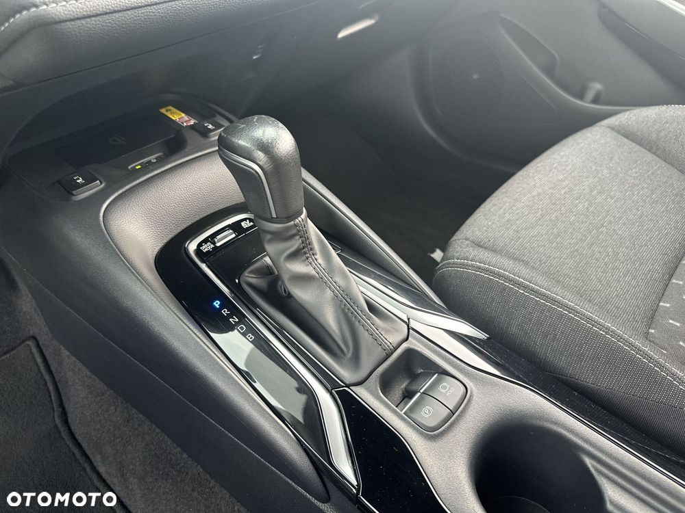 Toyota Corolla 1.8 Hybrid Comfort - 20