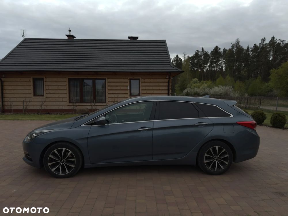 Hyundai i40 Kombi blue 1.7 CRDi DCT Style - 3