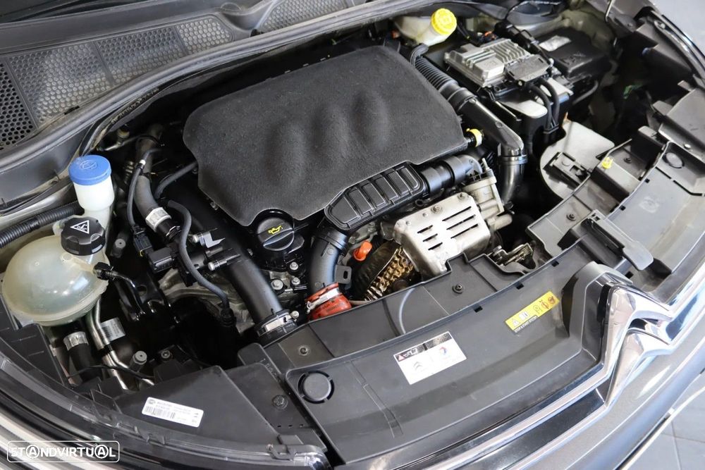 Citroën C4 Cactus 1.2 PureTech Shine EAT6 - 14