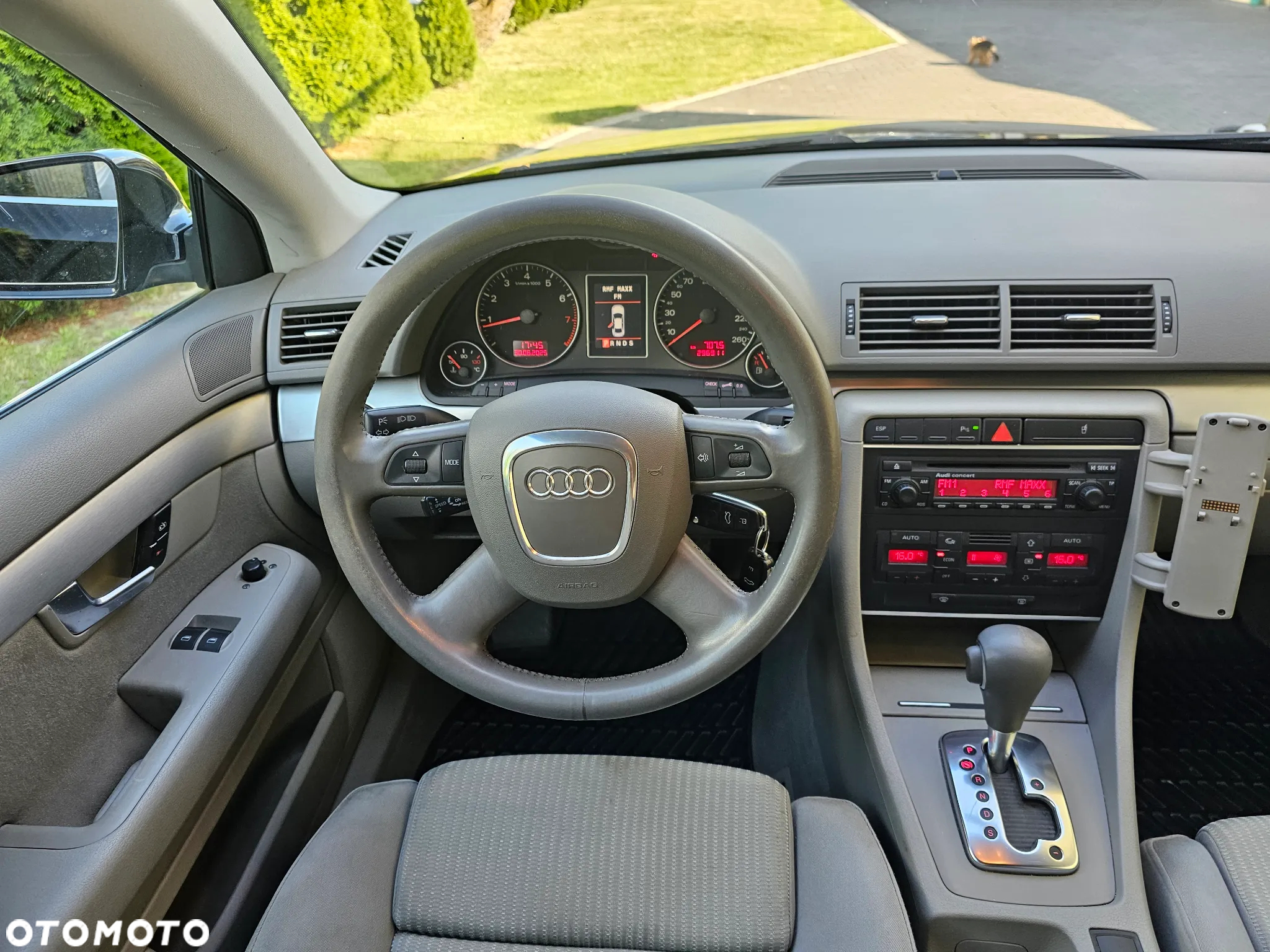 Audi A4 Avant 1.8T Multitronic - 10