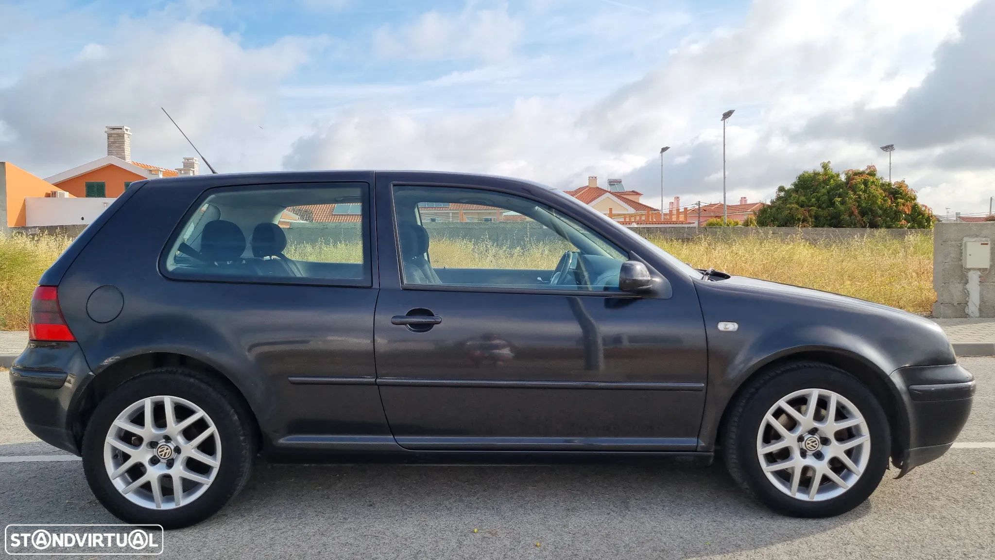 VW Golf 1.9 TDi Highline - 9