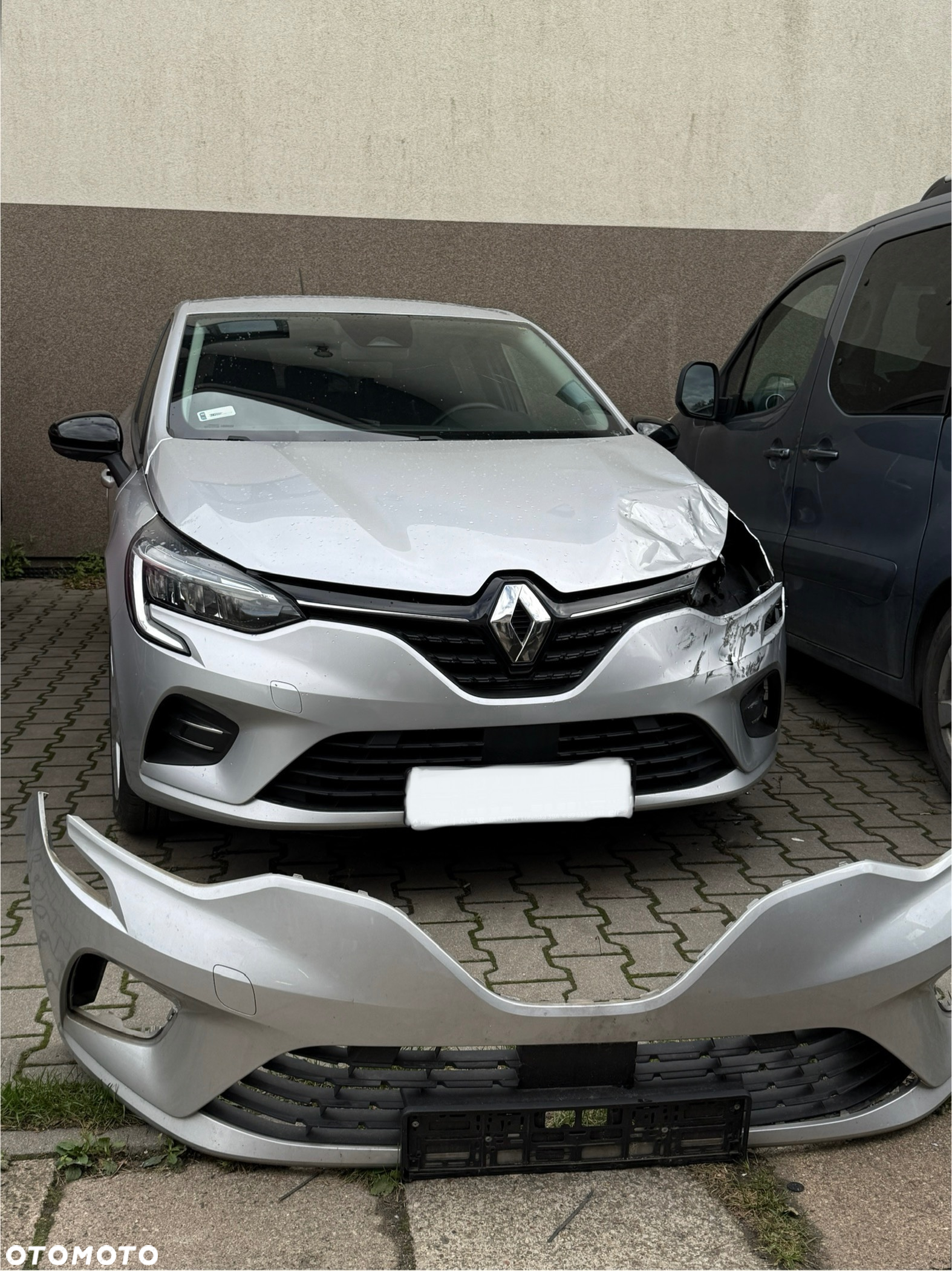 Renault Clio - 2