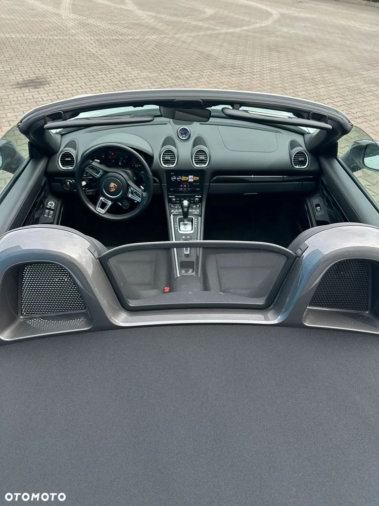 Porsche 718 Boxster GPF T PDK - 11