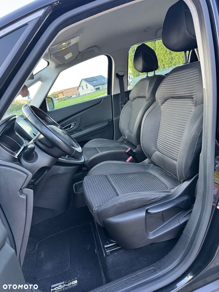 Renault Scenic ENERGY TCe 115 EXPERIENCE - 17