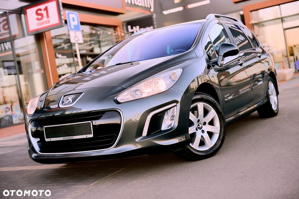 Peugeot 308 HDi FAP 150 Business Line Niveau 2 - 1