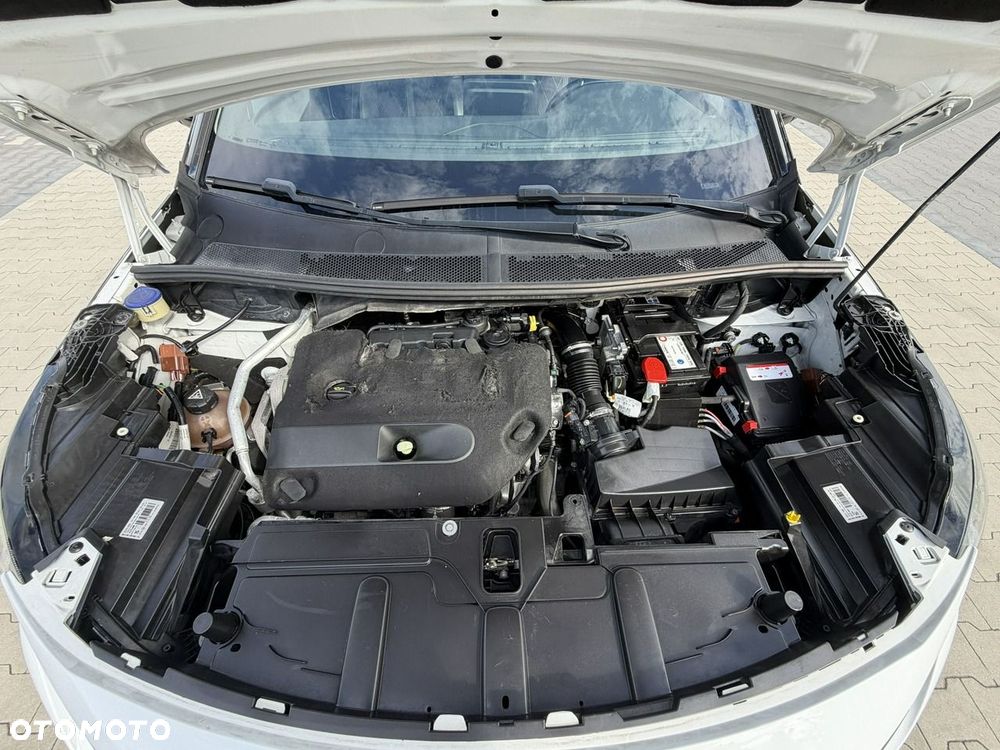 Peugeot 5008 BlueHDi 180 EAT8 GT - 4