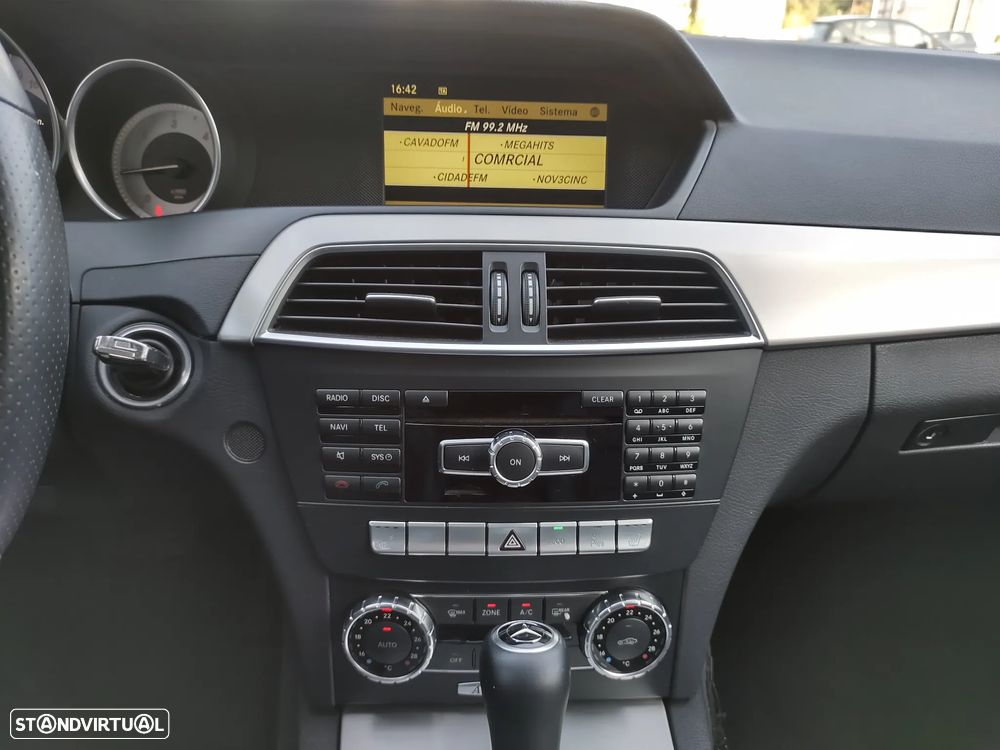 Mercedes-Benz C 250 Station CDI DPF 4Matic 7G-TRONIC BlueEFFICIENCY Avantgarde - 19