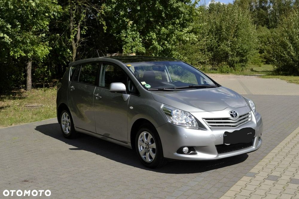 Toyota Verso 1.8 Premium - 2