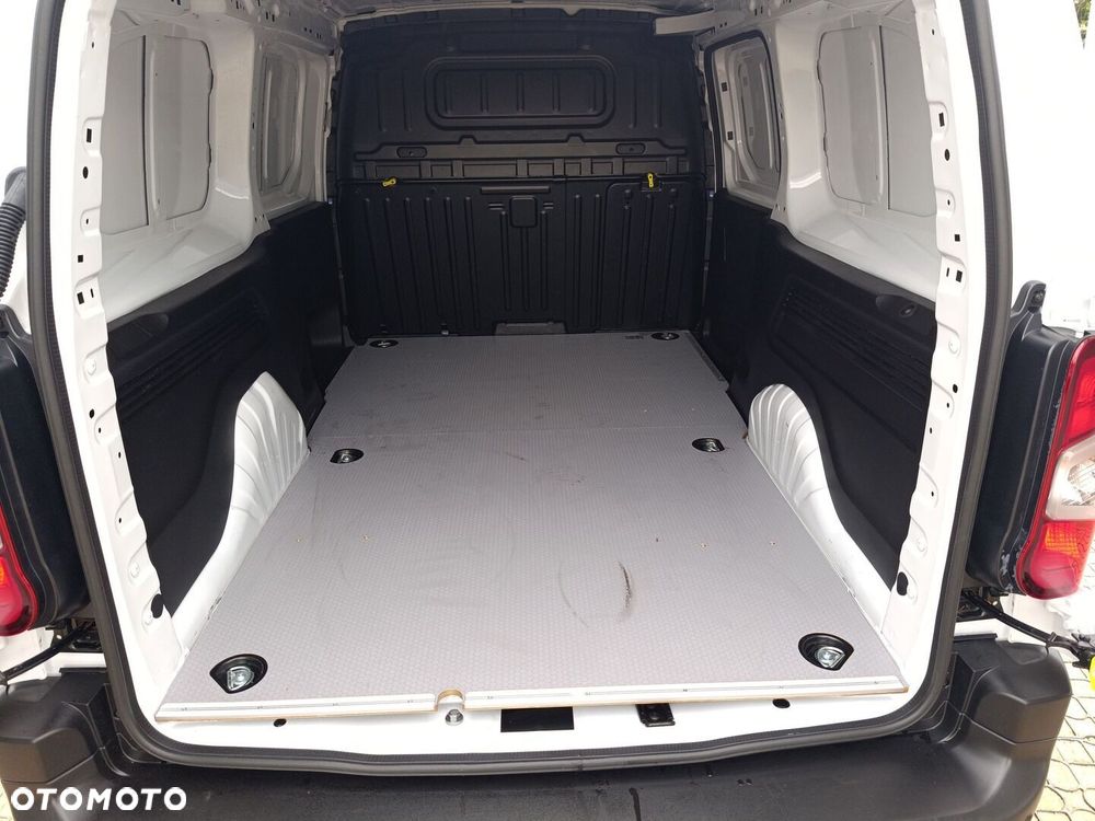 Toyota PROACE CITY - 12
