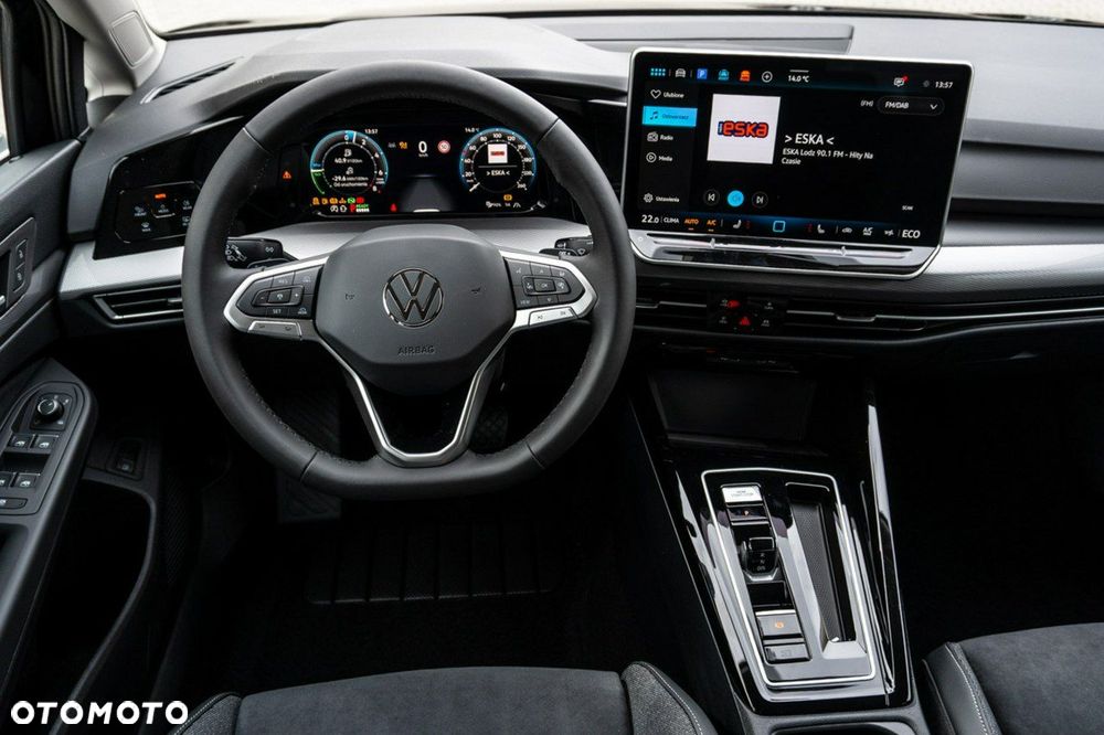 Volkswagen Golf - 19