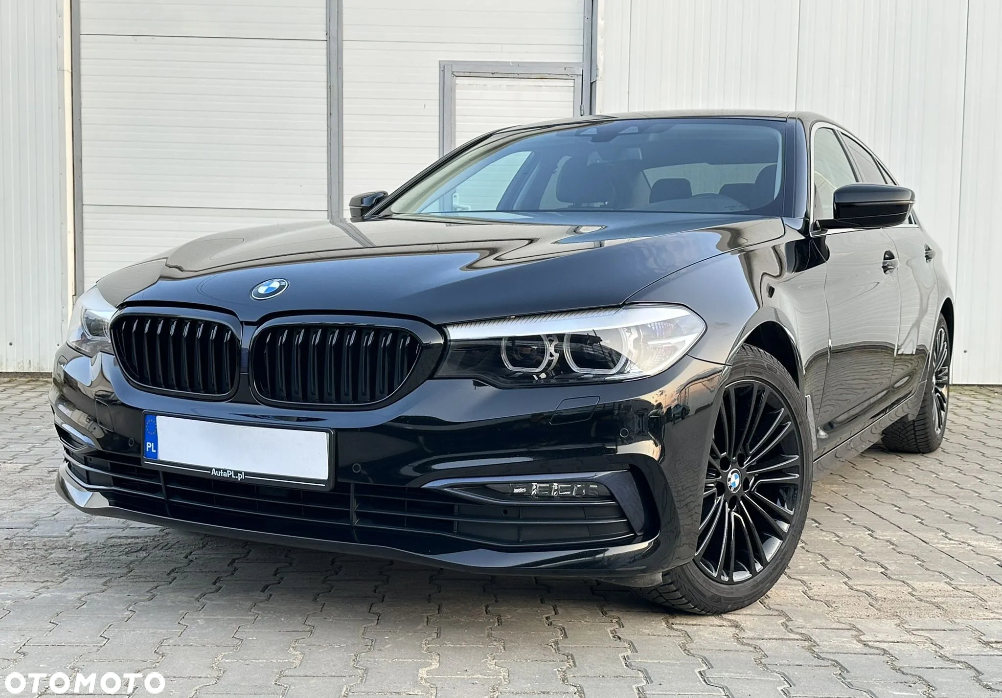 BMW Seria 5 520d xDrive Sport Line sport - 2