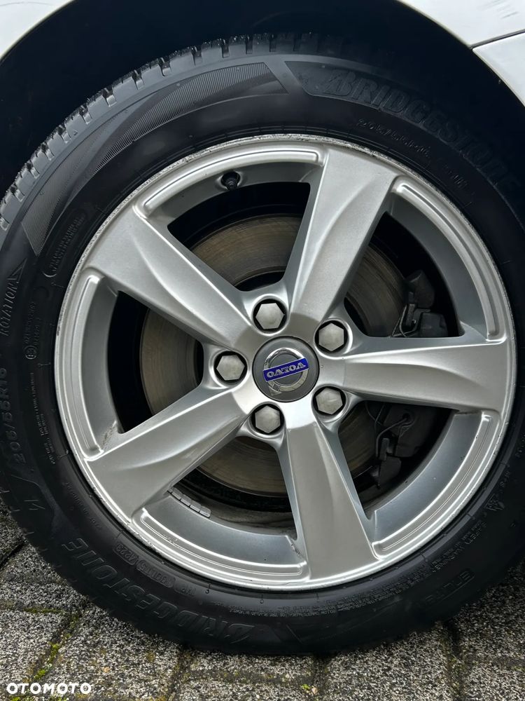 Volvo V40 D2 Drive-E Momentum - 14