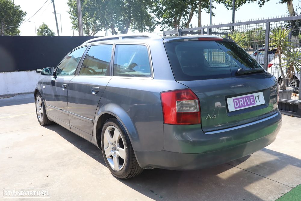 Audi A4 Avant 1.9 TDI m6 - 16
