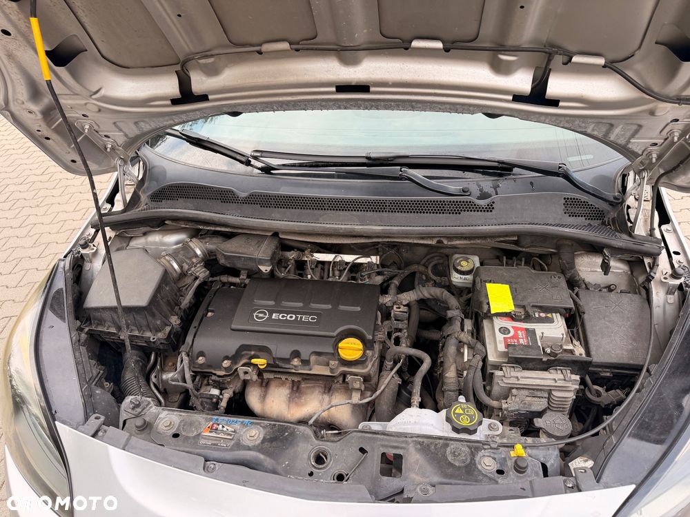 Opel Corsa 1.4 Enjoy - 21