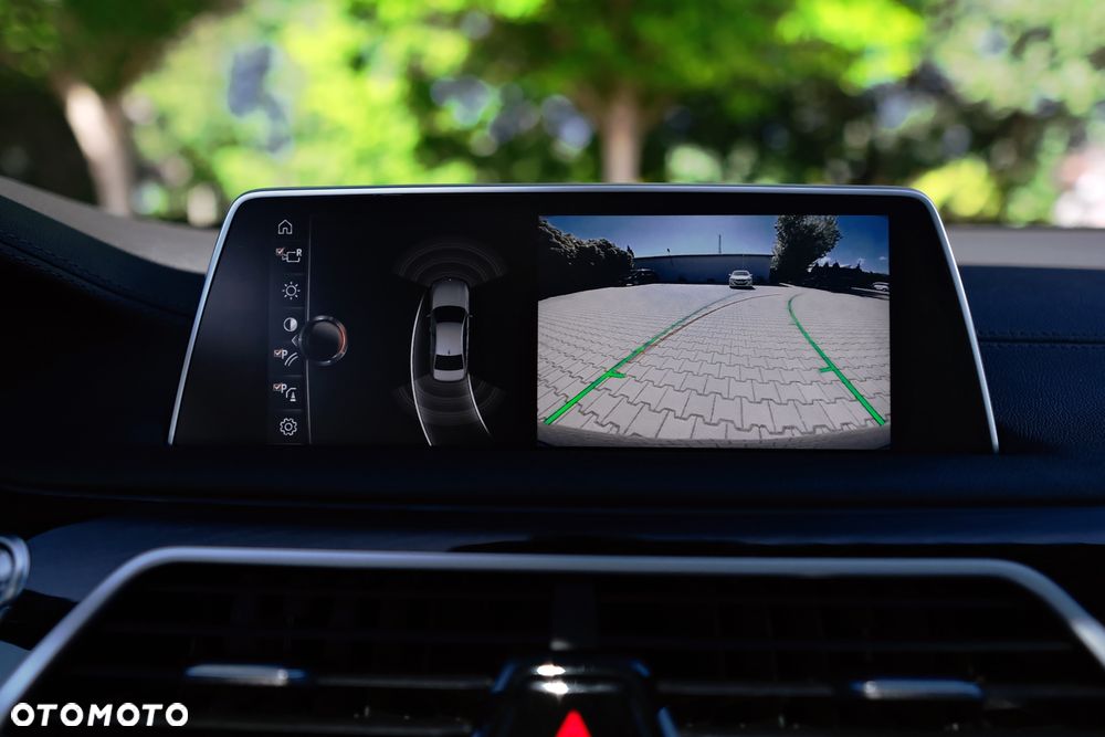 BMW Seria 7 - 22