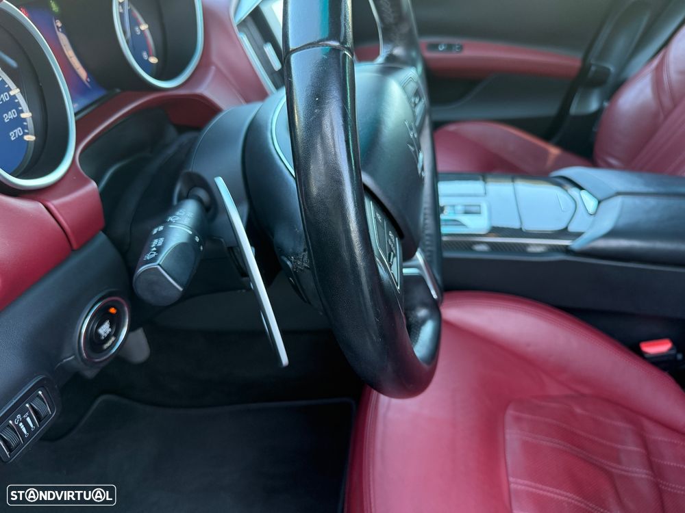 Maserati Ghibli 3.0 V6 - 19