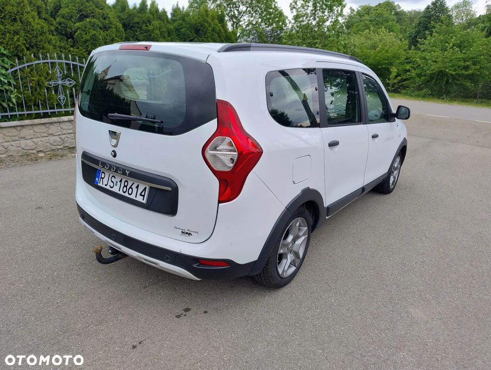 Dacia Lodgy 1.3 TCe Stepway S&S - 5