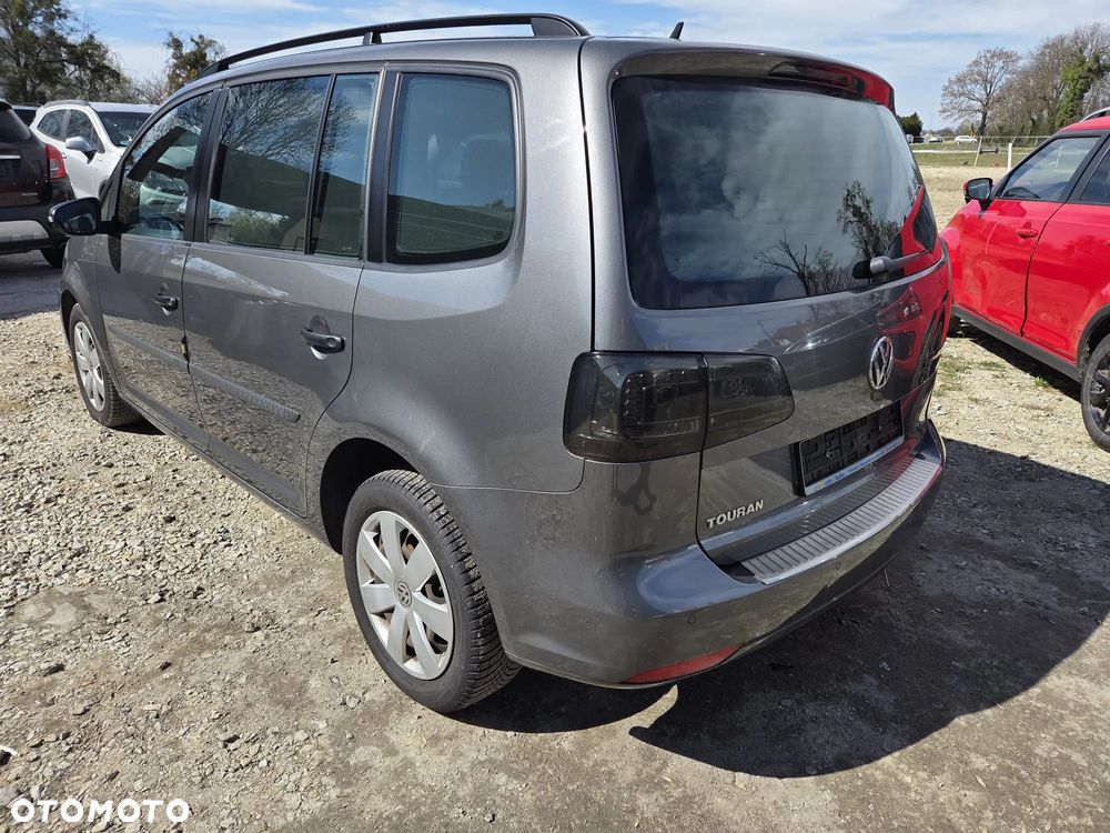 Volkswagen Touran 1.2 TSI BlueMotion Technology Trendline - 5