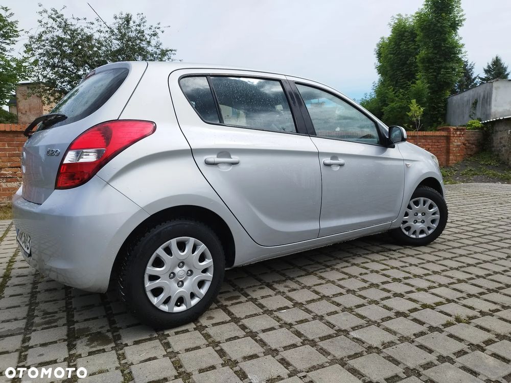 Hyundai i20 - 9
