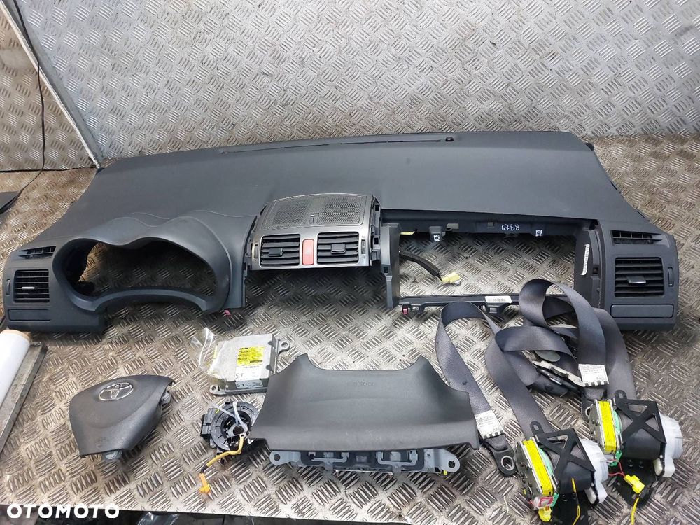 ZESTAW AIRBAG KOKPIT DESKA MODUŁ PASY PODUSZKI TOYOTA AURIS I - 1