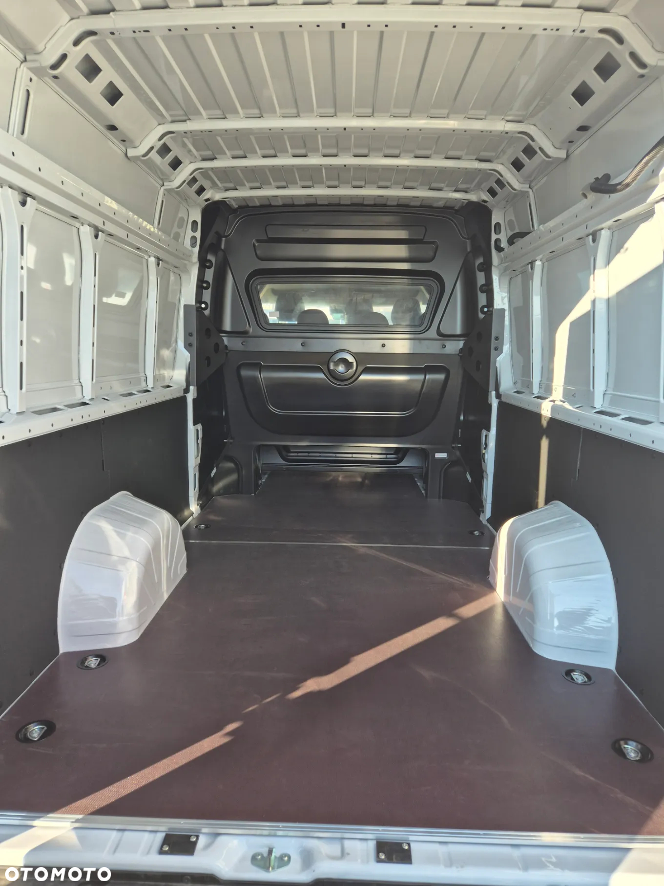 Peugeot Boxer Furgon Brygadowy 7miejsc L4H2 2.2 H3-POWER 180KM !! OD RĘKI !! - 16