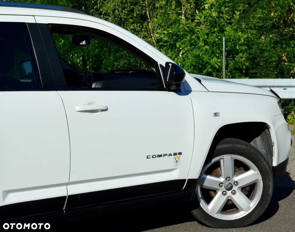 Jeep Compass - 13