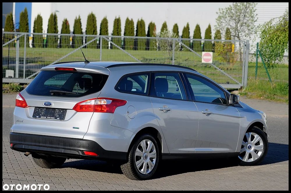 Ford Focus - 19