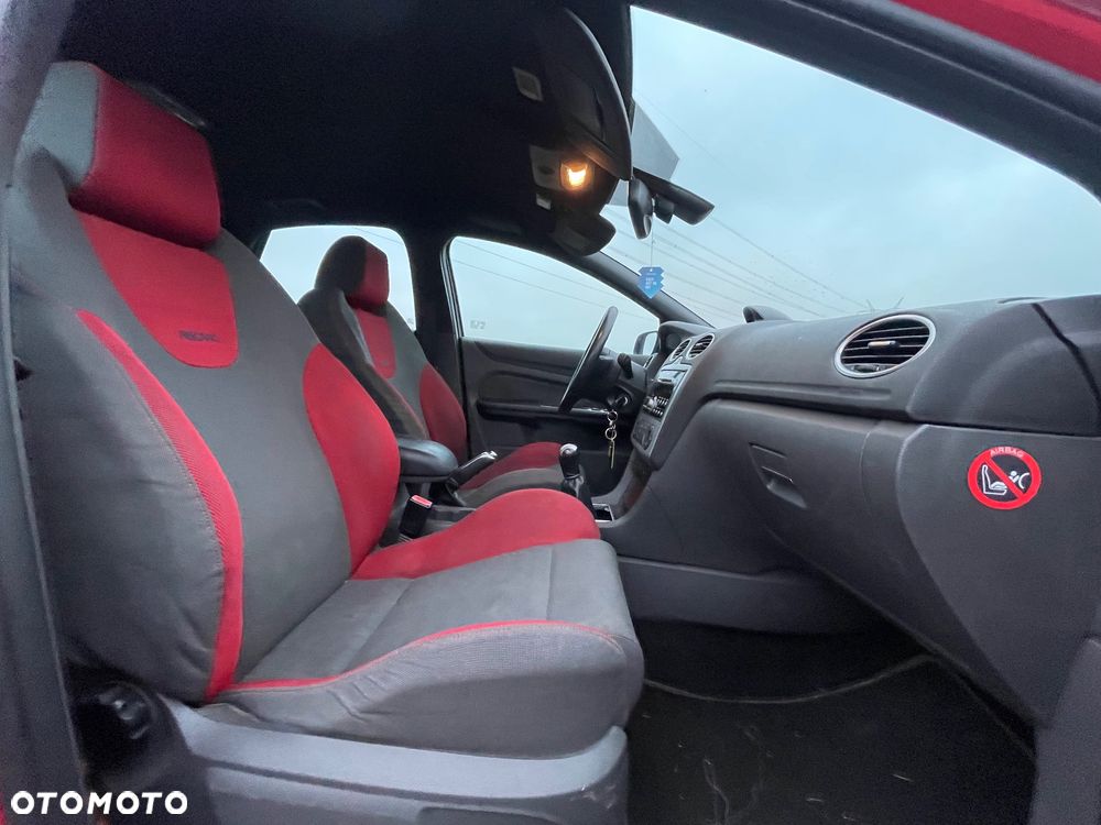 Ford Focus - 7
