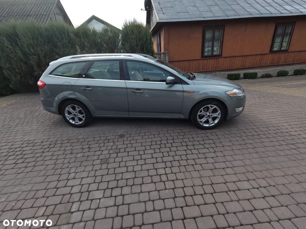 Ford Mondeo 2.0 TDCi Ghia - 4