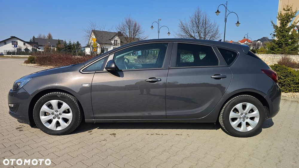 Opel Astra 1.4 Turbo Automatik - 2