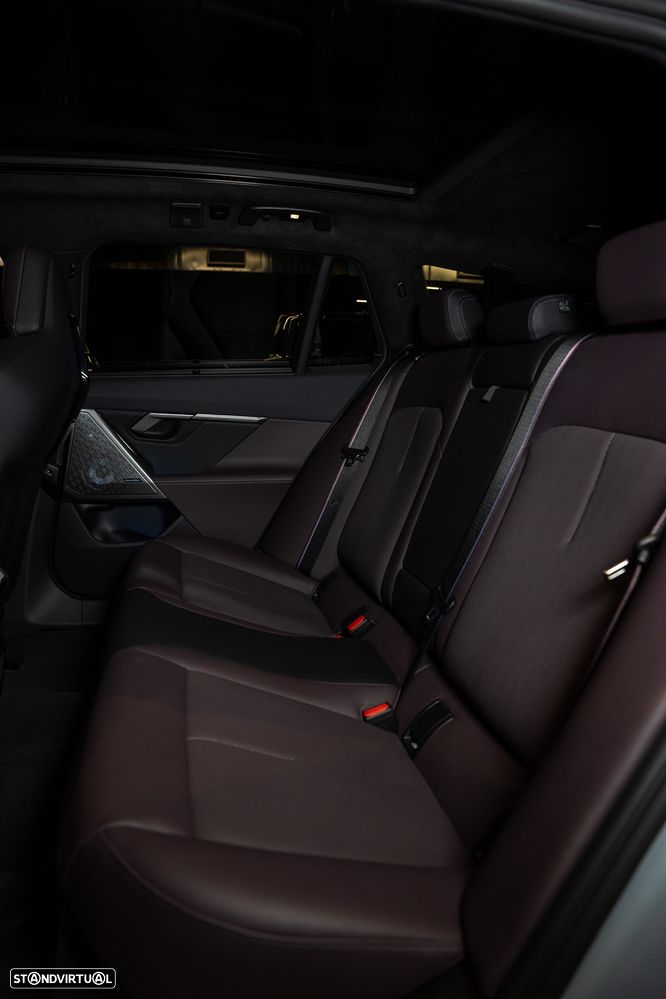 BMW M5 Touring xDrive - 49