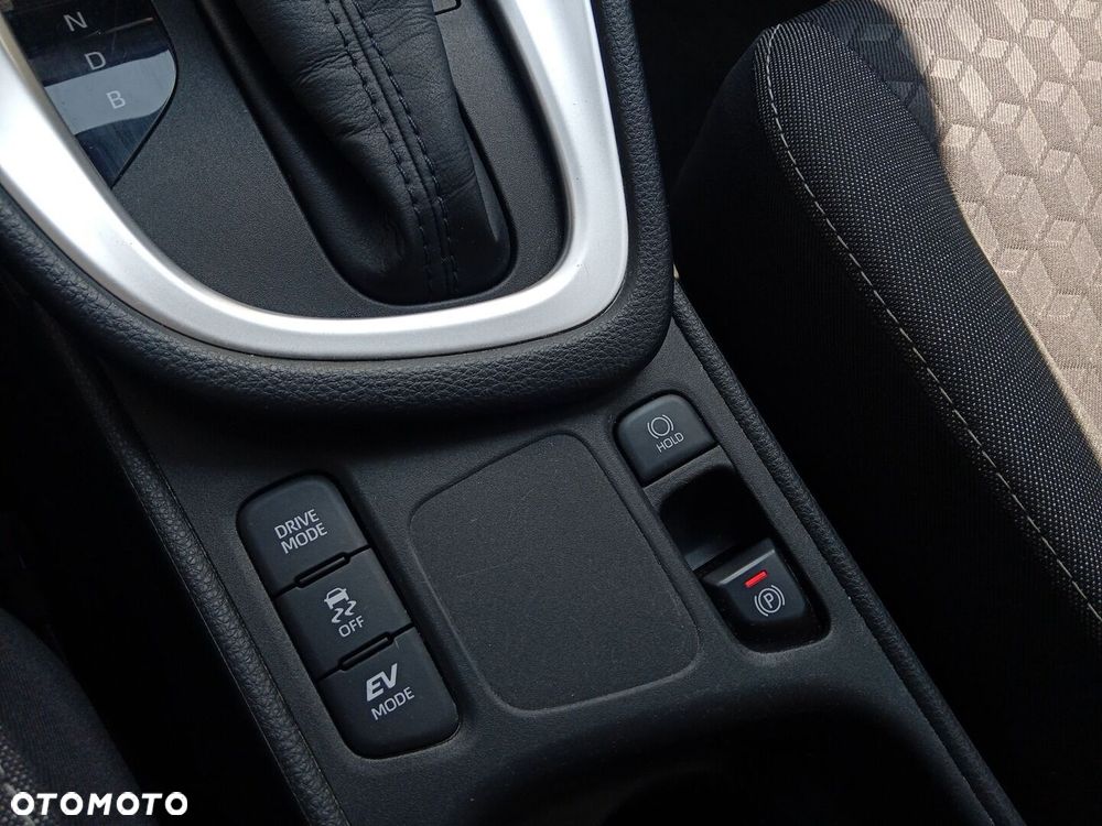 Toyota Yaris - 17