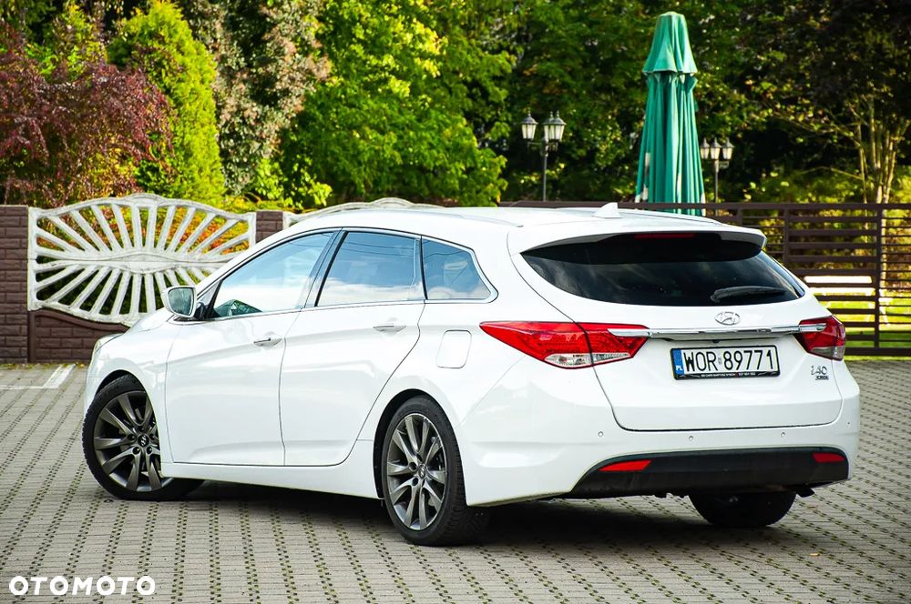 Hyundai i40 1.7 CRDi Comfort + - 7