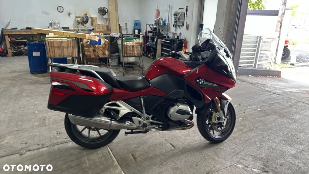 BMW RT - 25