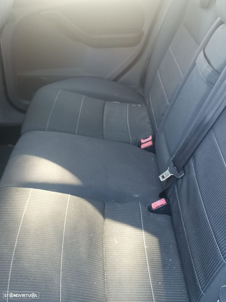 Ford Focus 1.6 TDCi Titanium - 5