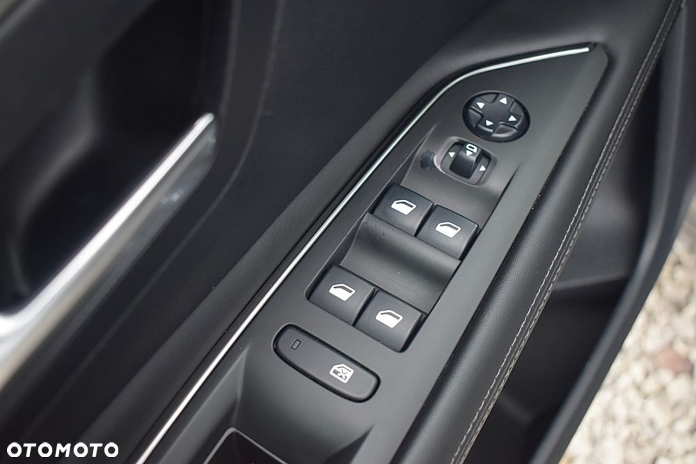 Peugeot 3008 BlueHDi 120 EAT6 Stop & Start Allure - 27