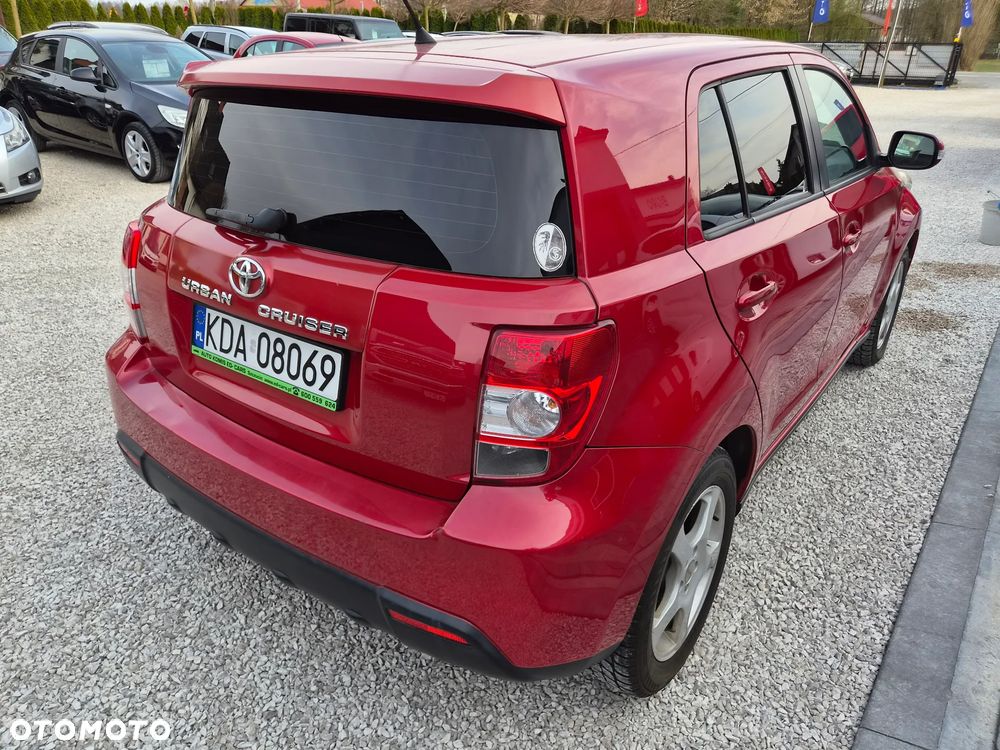 Toyota Urban Cruiser - 9