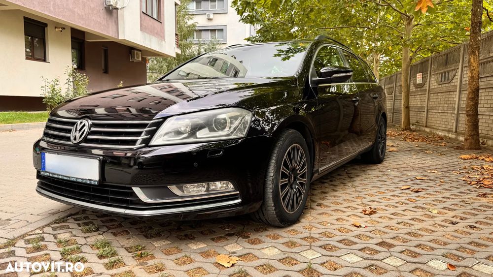 Volkswagen Passat - 2