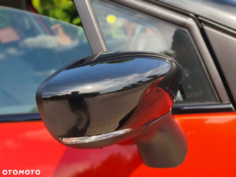 Renault Captur TCe 130 GPF LIMITED - 17