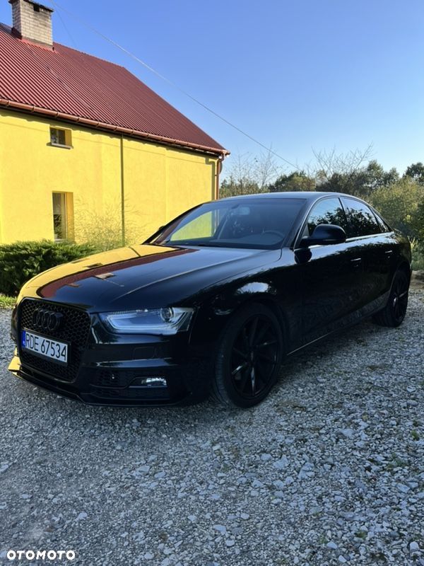Audi A4 Limousine - 3