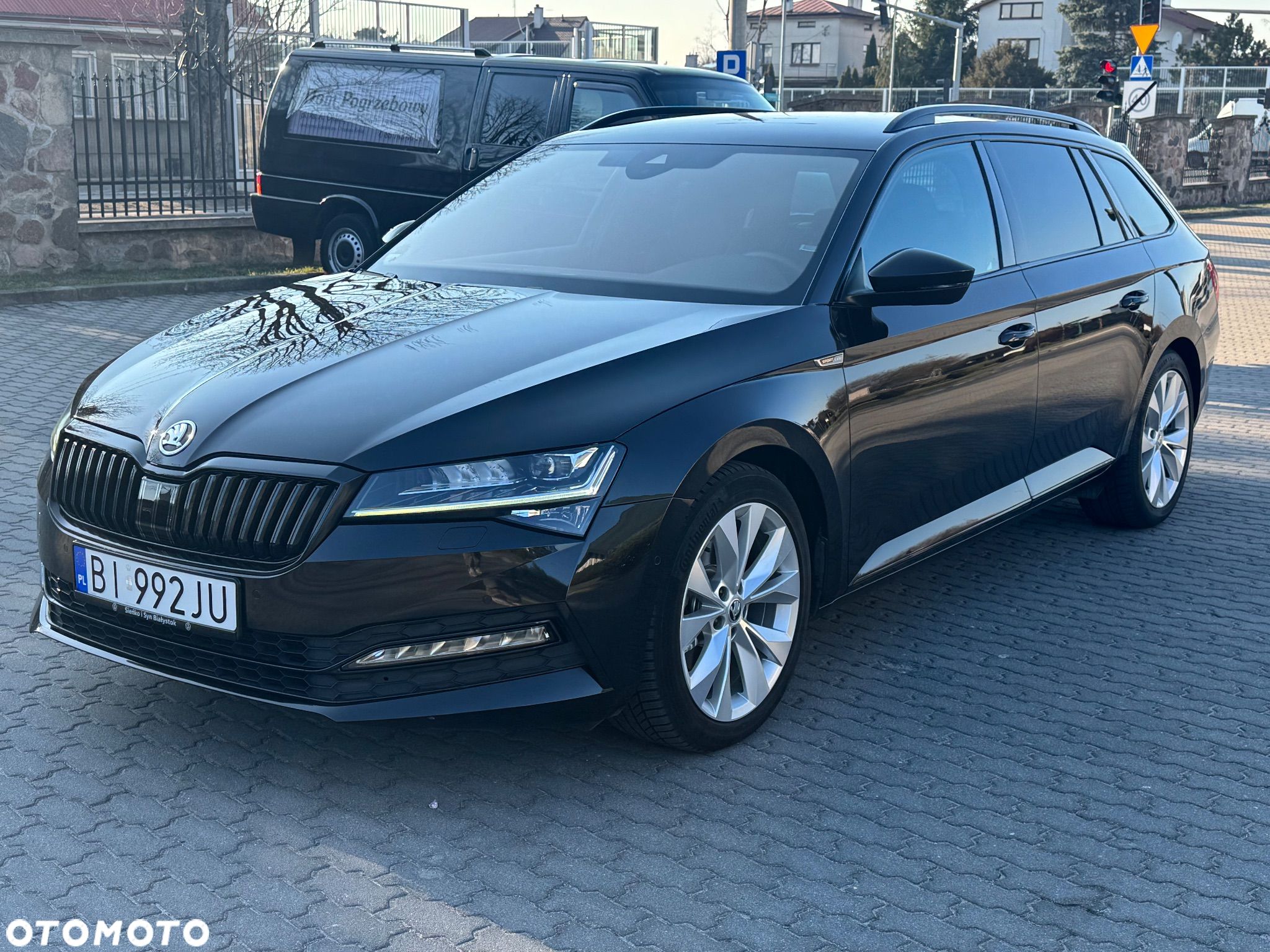 Skoda Superb 2.0 TDI SCR 4x4 Sportline DSG - 1