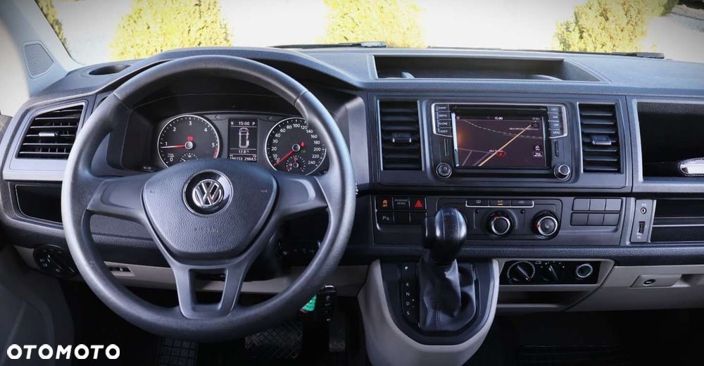 Volkswagen Transporter - 22