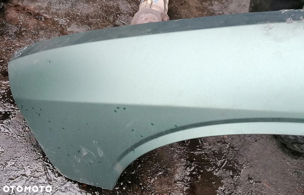 DODGE CHALLENGER 13r BŁOTNIK LEWY PRZÓD - 3