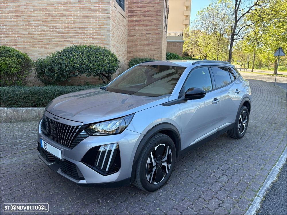 Peugeot 2008 1.2 PureTech Allure Pack - 4